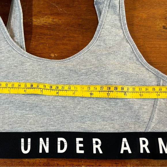 Under Armour Fitted Sports Bra Sz XSmall - Picture 13 of 13